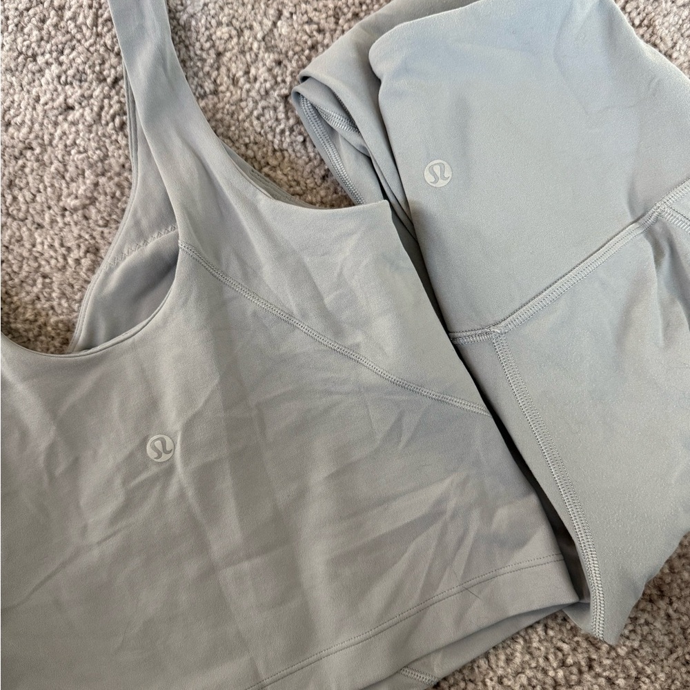 Lululemon Light Gray Align Bra Rank and Align Leggings with pocket